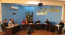 Aprovado em Sessão: Contratação de professor em caráter emergencial para atender as necessidades da educação básica. Aprovado em Sessão: Contratação de professor em caráter emergencial para atender as necessidades da educação básica.