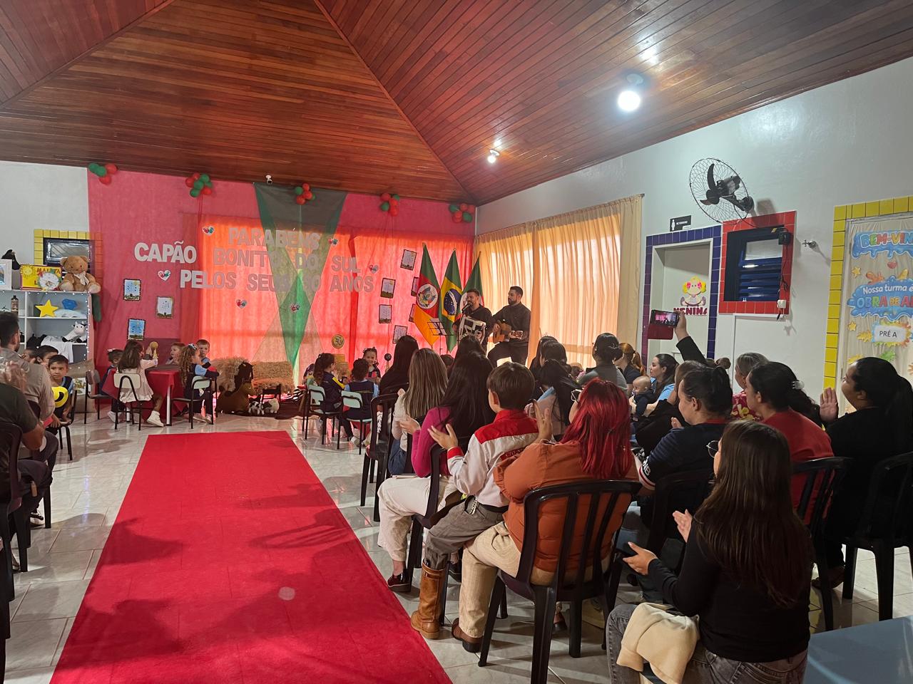 30 anos de Capão Bonito do Sul celebrados com emoção nas escolas!