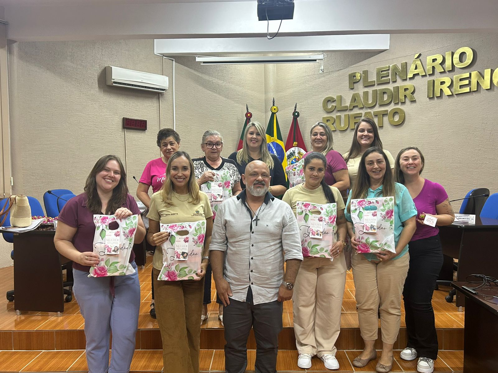 Homenagem ao Dia da Mulher, na Câmara de Vereadores de Capão Bonito do Sul