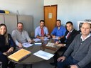 Vereadores autorizam o Poder Executivo Municipal a formalizar a contratação por tempo determinado, em caráter emergencial, de operador de máquinas. Vereadores autorizam o Poder Executivo Municipal a formalizar a contratação por tempo determinado, em caráter emergencial, de operador de máquinas.